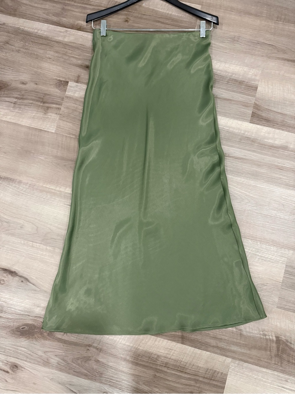 Zara Olive Satin Slip Skirt, L - Picture 2 of 6